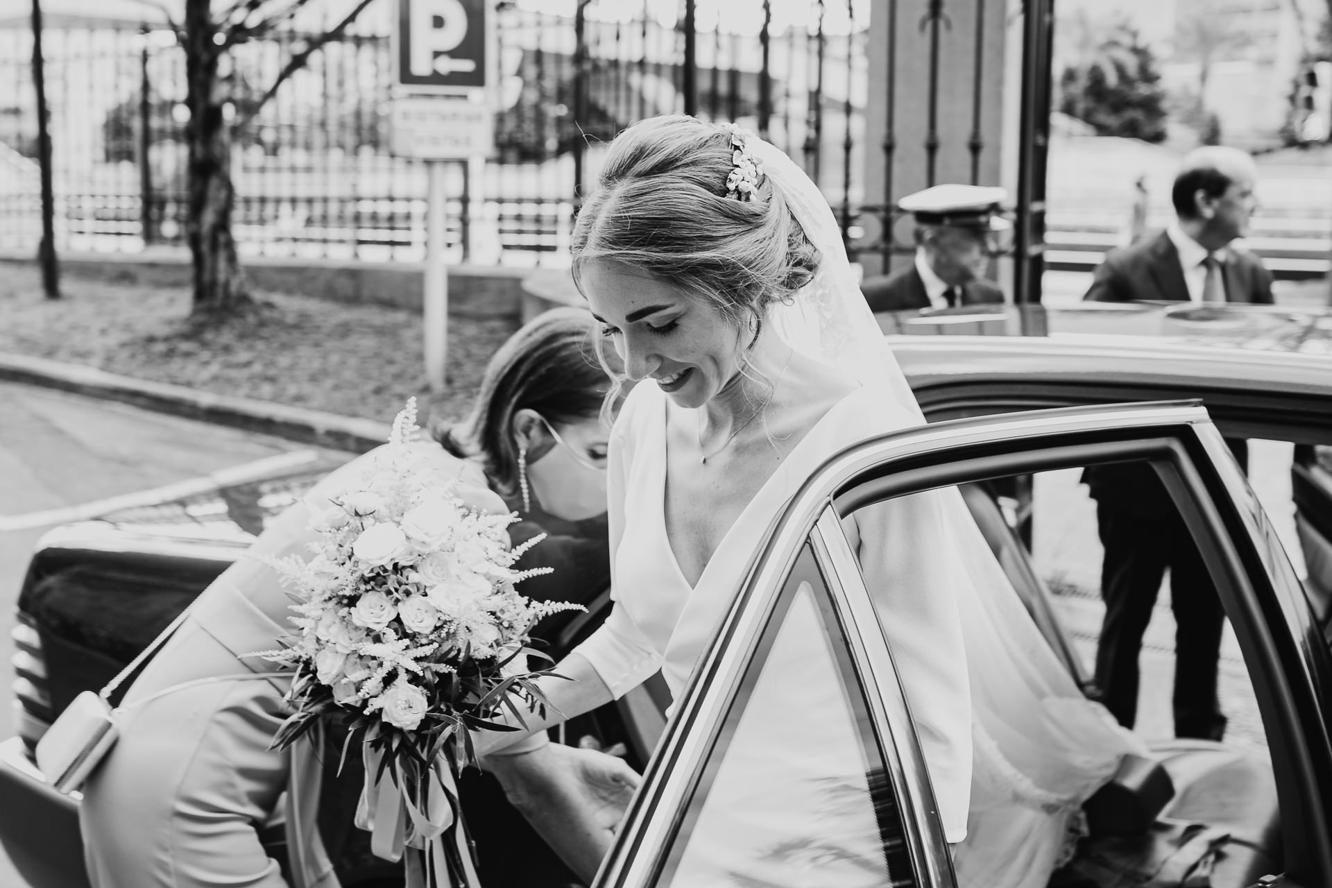 boda en la capilla de la universidad de deusto