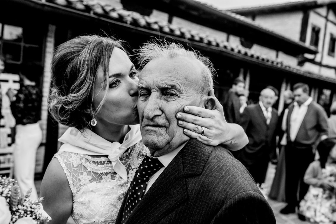 www.aitoraudicana.com